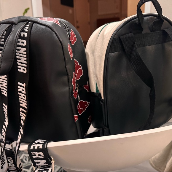 Stranger Things Back-back - Picture 4 of 4